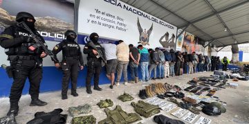 Falsos policías y militares caen en Tungurahua